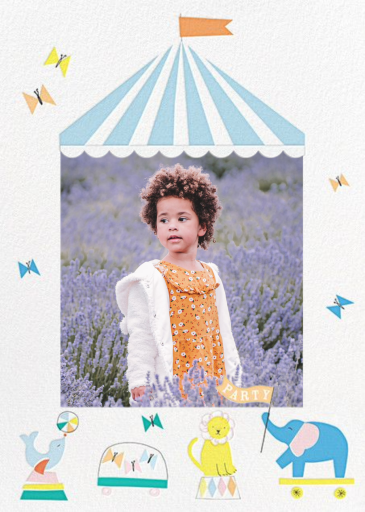 Circus Circus Photo by Meri Meri