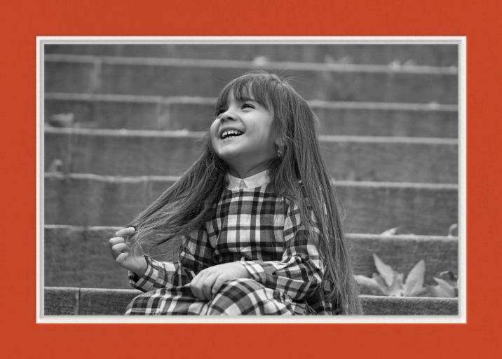 Hampstead Horizontal - Holiday Card by Paperless Post