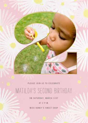 One Crazy Daisy - Invitación de cumpleaños de Paperless Post