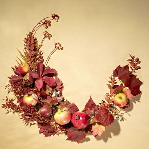 Half Wreath | Send online instantly | Free tracking