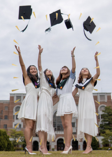 Eureka - Graduation Party Invitation by Paperless Post