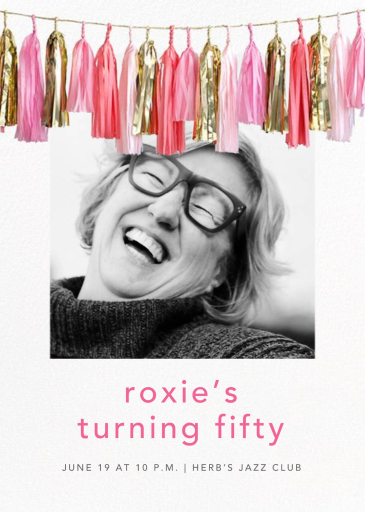 Glimmer Photo by CONFETTISYSTEM